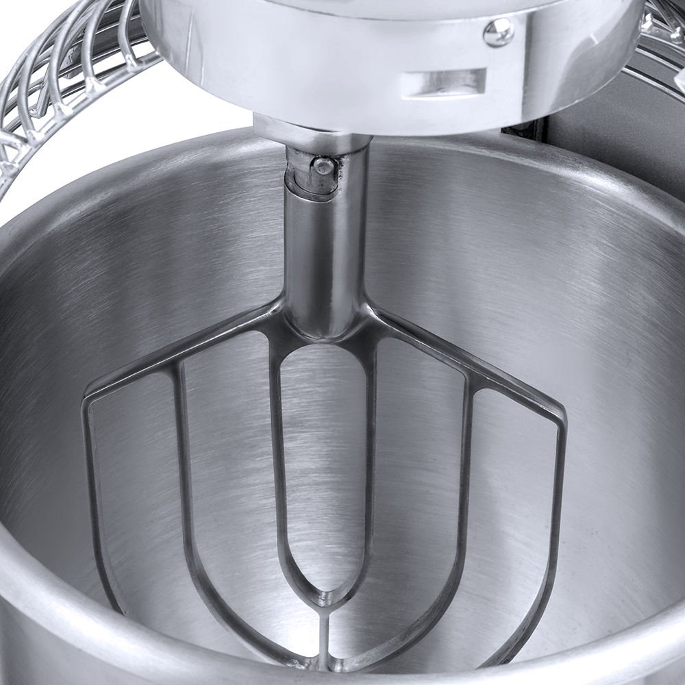 Flat beater attachment detail of the B-10 LTR planetary mixer